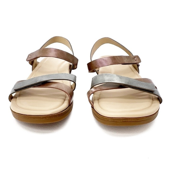 Abeo Kai Sandals - Picture 5 of 13